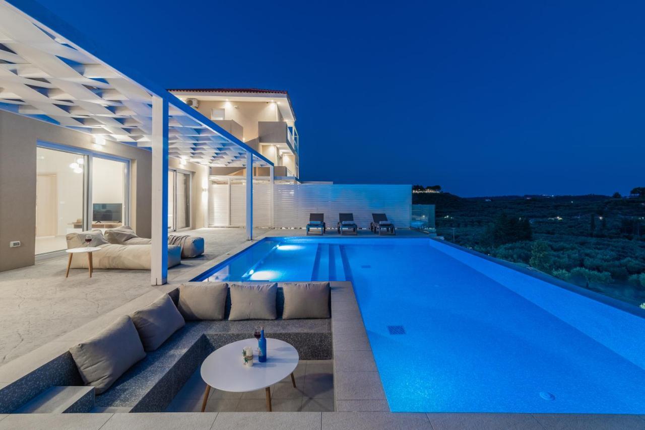 Spartakos Luxury Villa 2 Koukounaria Exterior photo