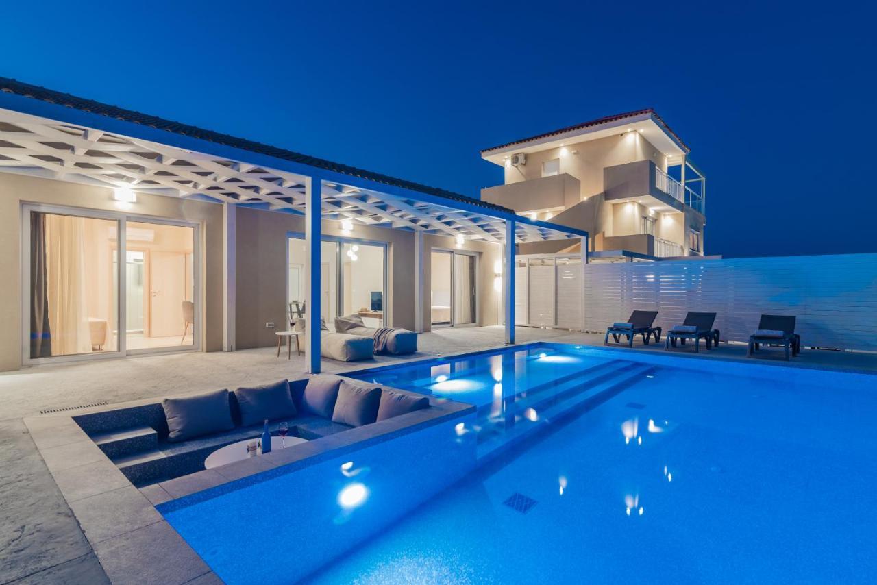 Spartakos Luxury Villa 2 Koukounaria Exterior photo